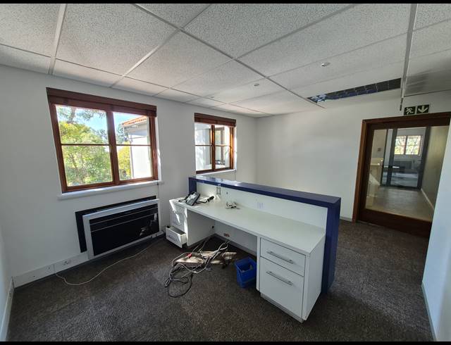 385M² OFFICE TO LET IN SANDTON CENTRAL